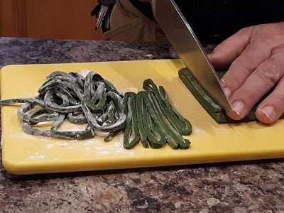 Japanese-style udon noodles made with green algae